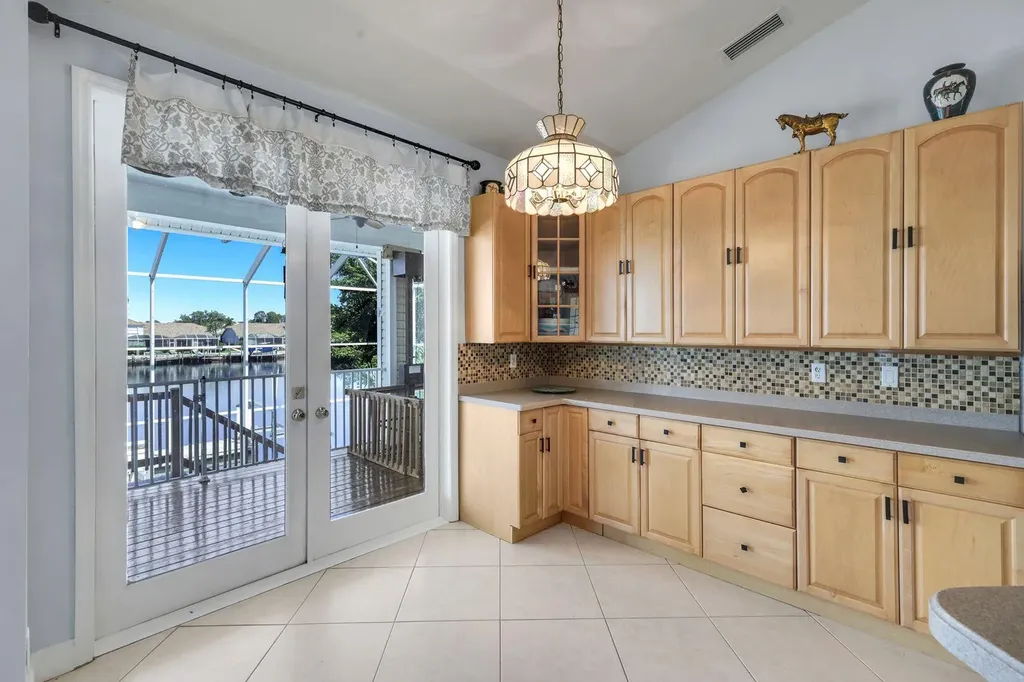 183 Sunset Cay Naples FL 34114