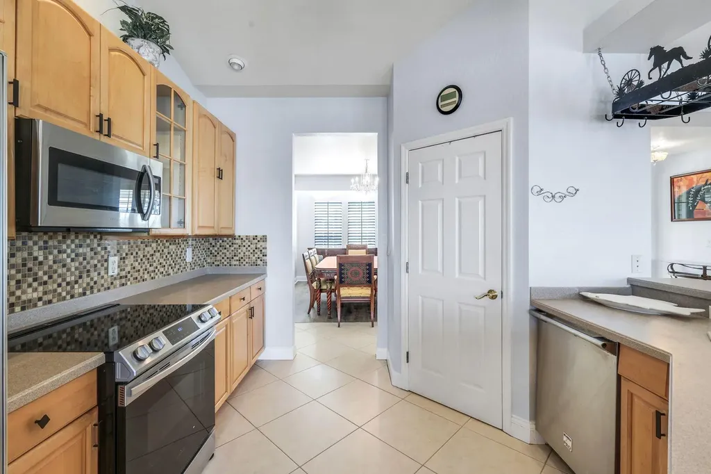 183 Sunset Cay Naples FL 34114