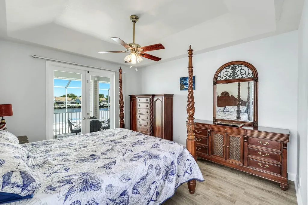 183 Sunset Cay Naples FL 34114