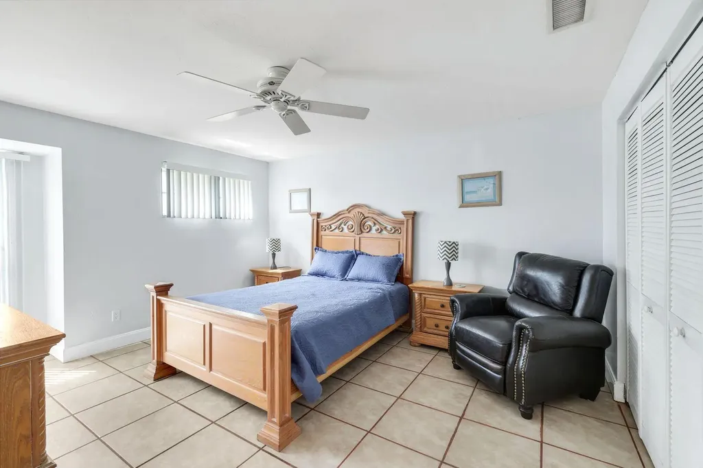 183 Sunset Cay Naples FL 34114