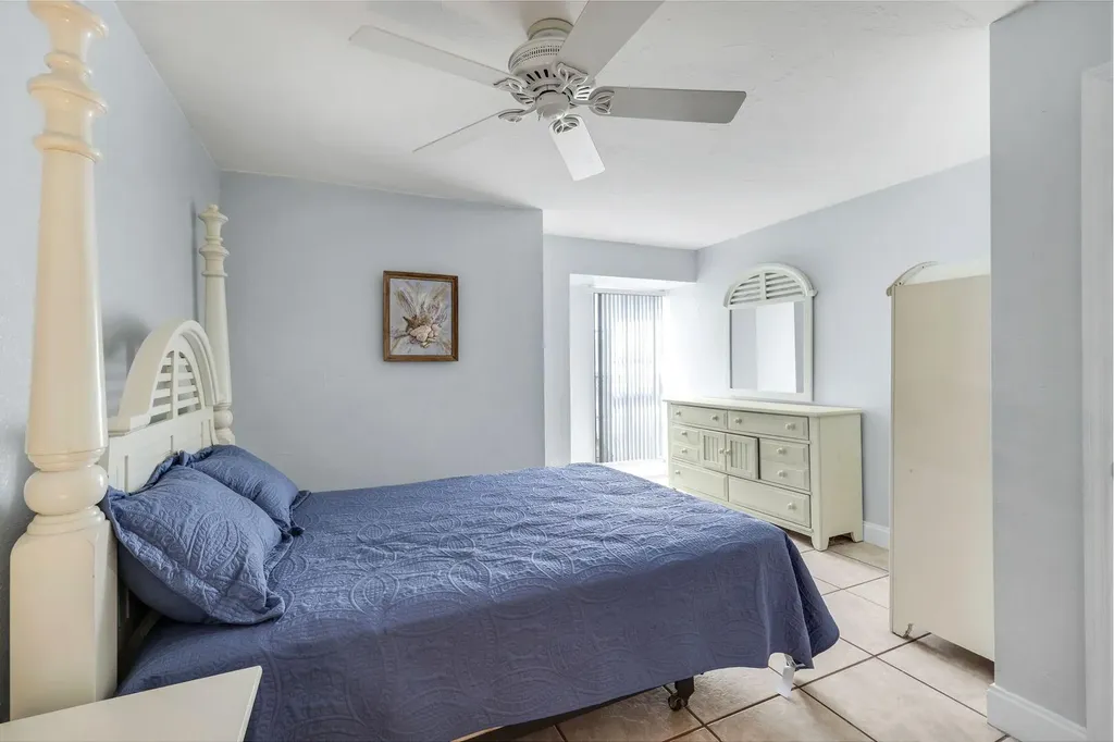 183 Sunset Cay Naples FL 34114
