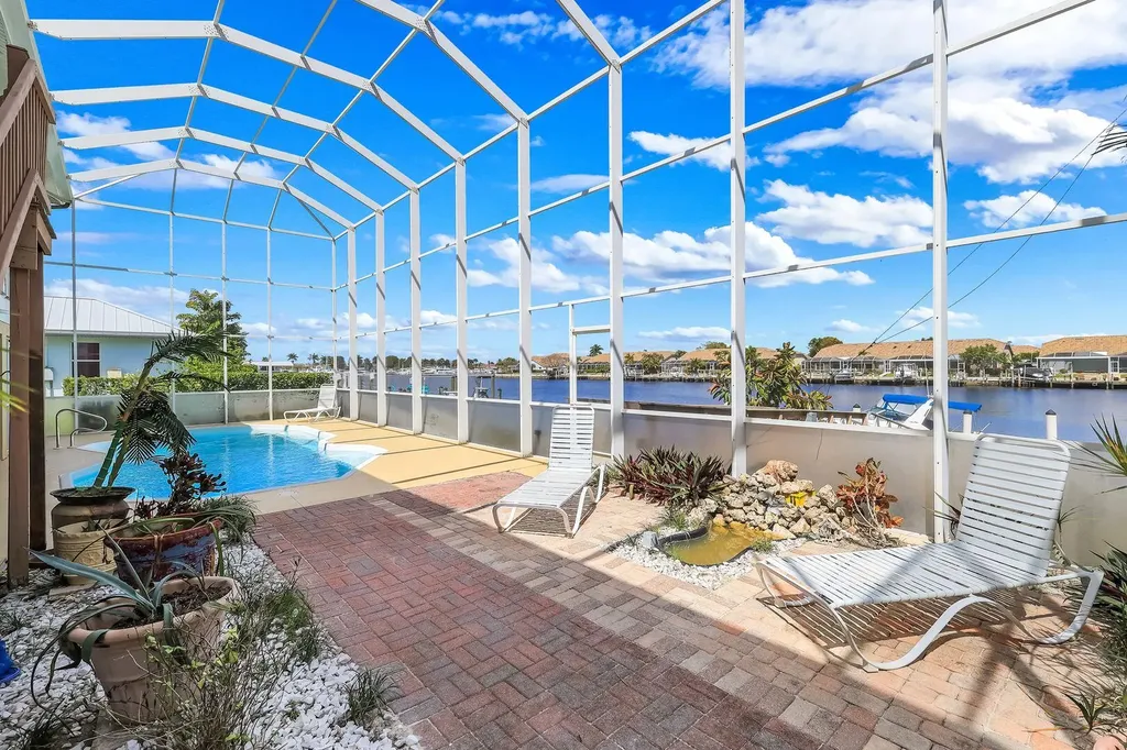 183 Sunset Cay Naples FL 34114