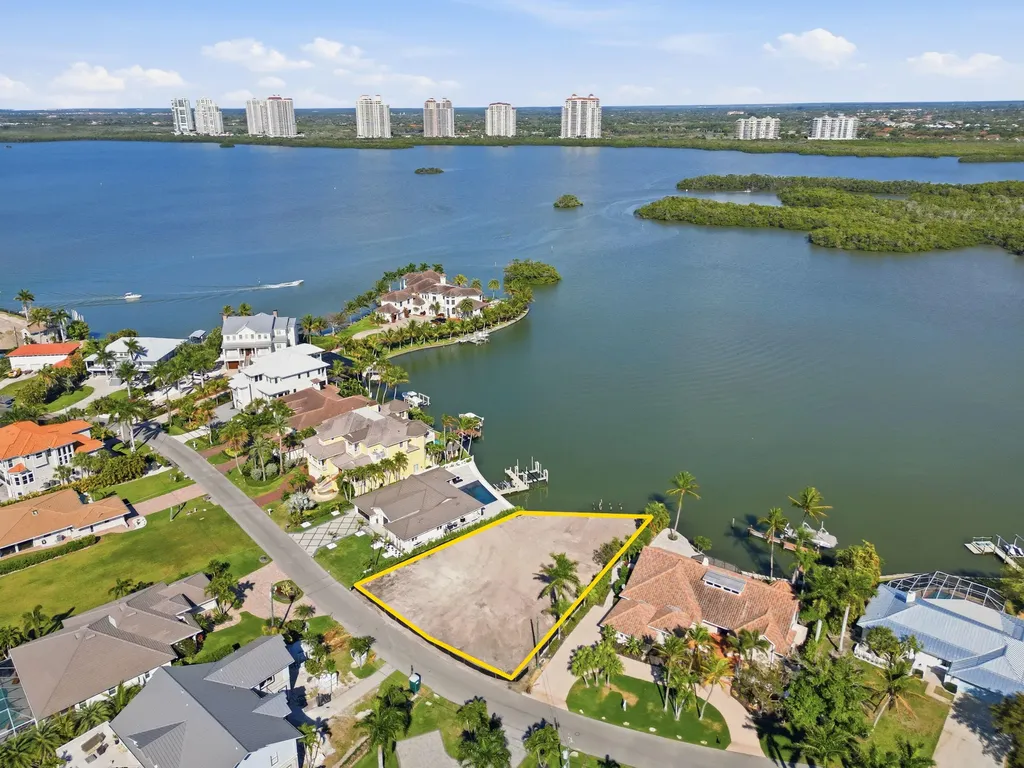 26870 Mclaughlin Boulevard Bonita Springs FL 34134