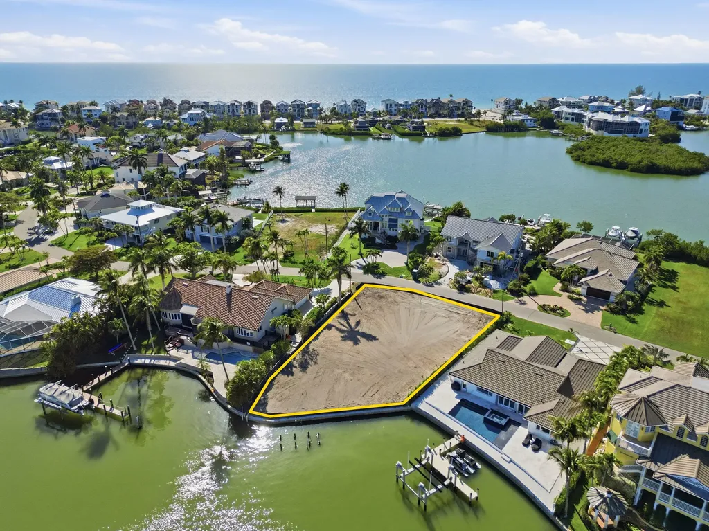 26870 Mclaughlin Boulevard Bonita Springs FL 34134