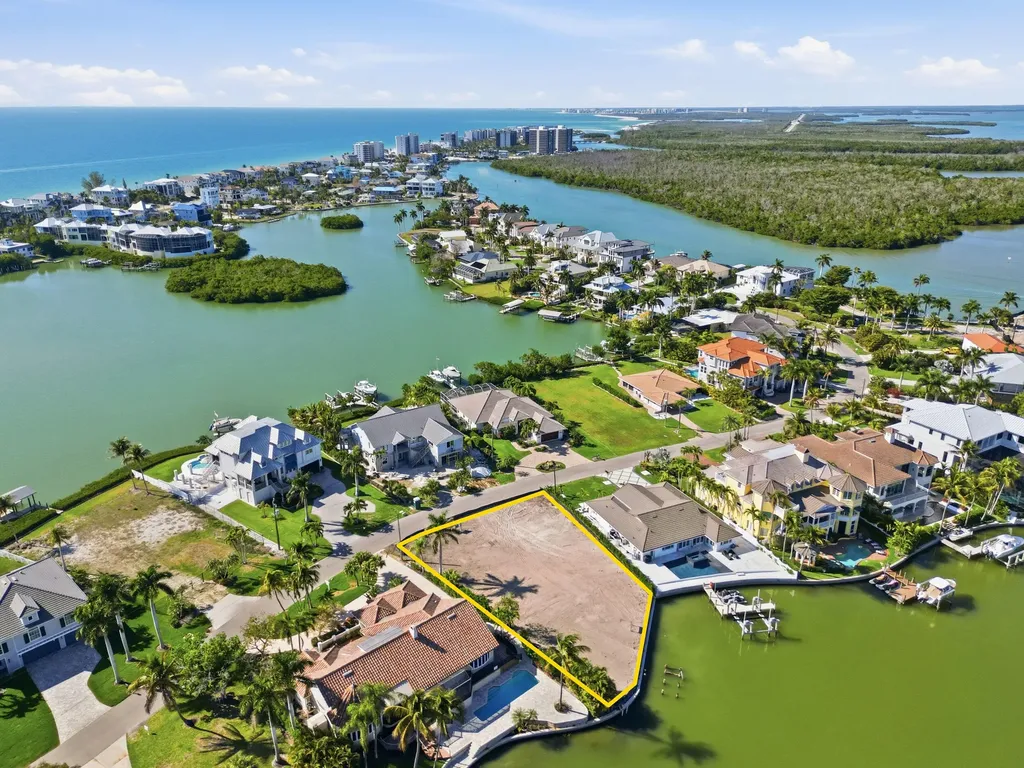 26870 Mclaughlin Boulevard Bonita Springs FL 34134