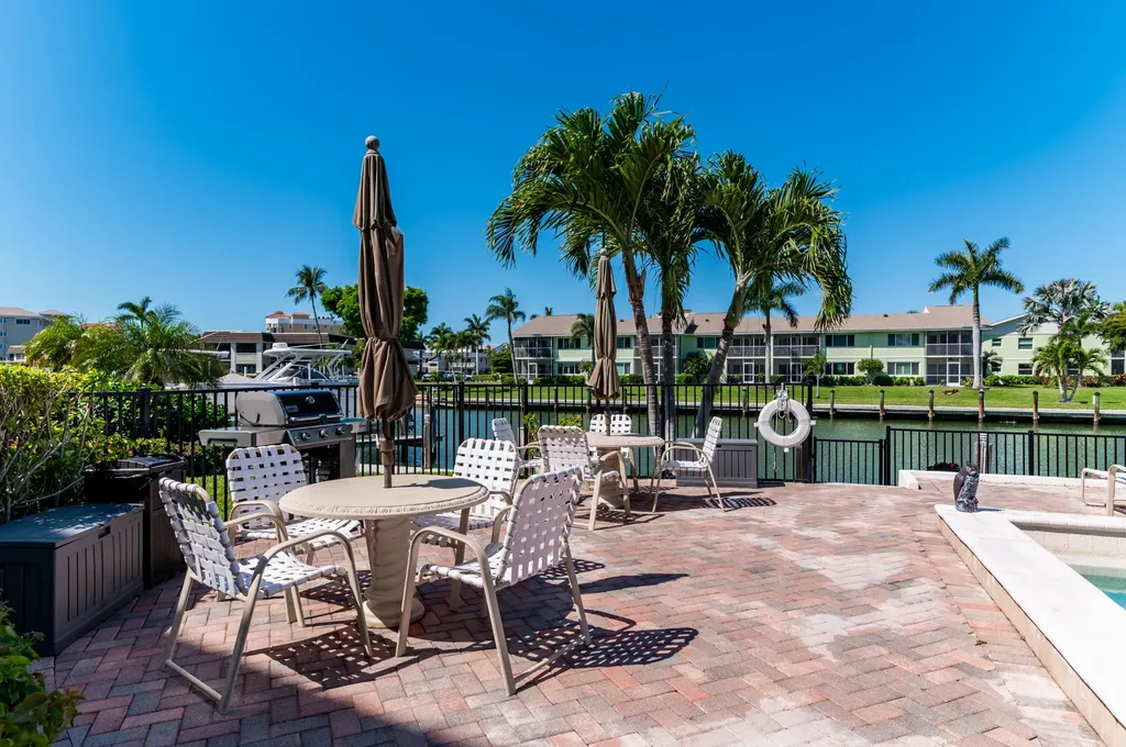848 Collier Court Marco Island FL 34145