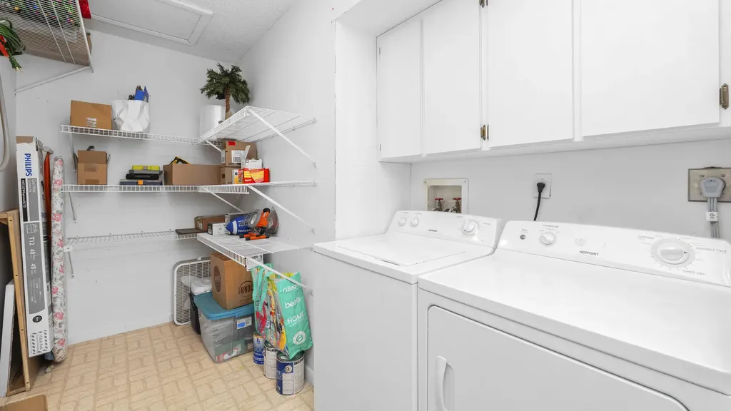 160 Palm Drive Naples FL 34112
