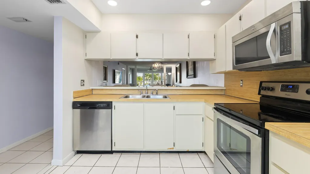 160 Palm Drive Naples FL 34112