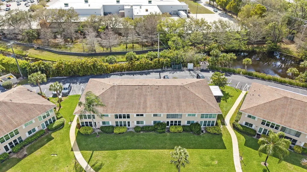 160 Palm Drive Naples FL 34112