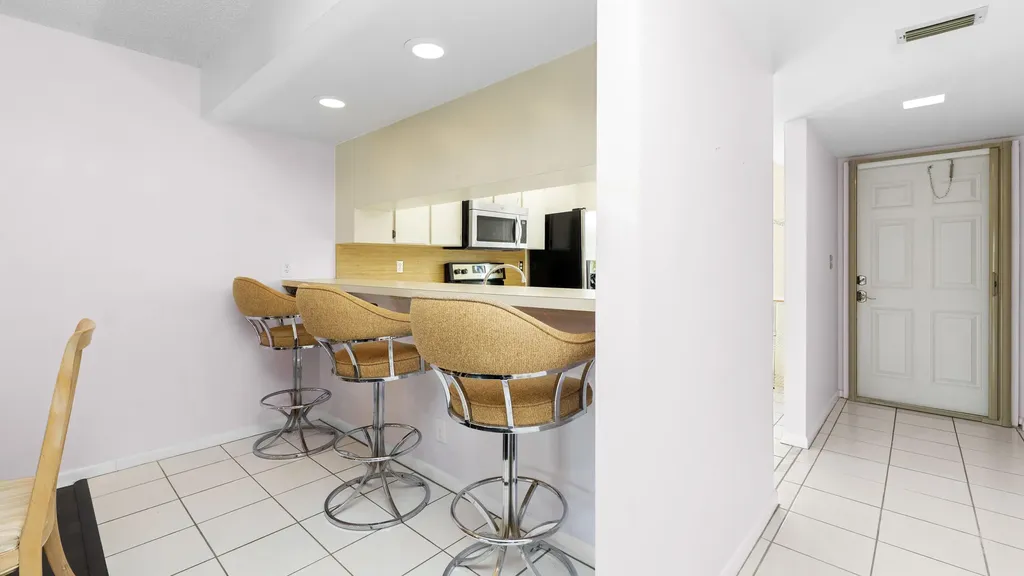160 Palm Drive Naples FL 34112
