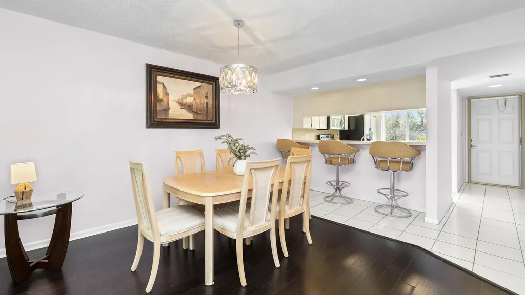 160 Palm Drive Naples FL 34112