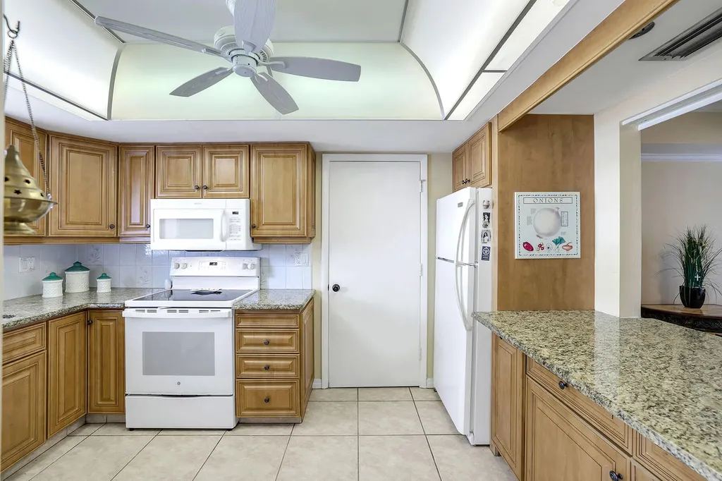 12 Watercolor Way Naples FL 34113