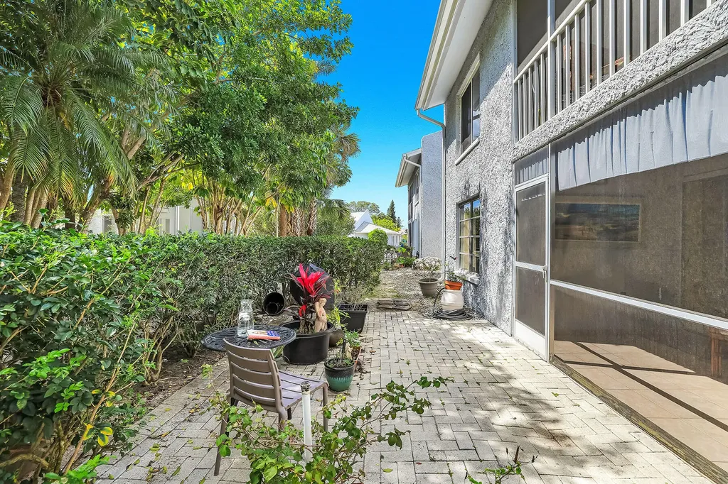 12 Watercolor Way Naples FL 34113