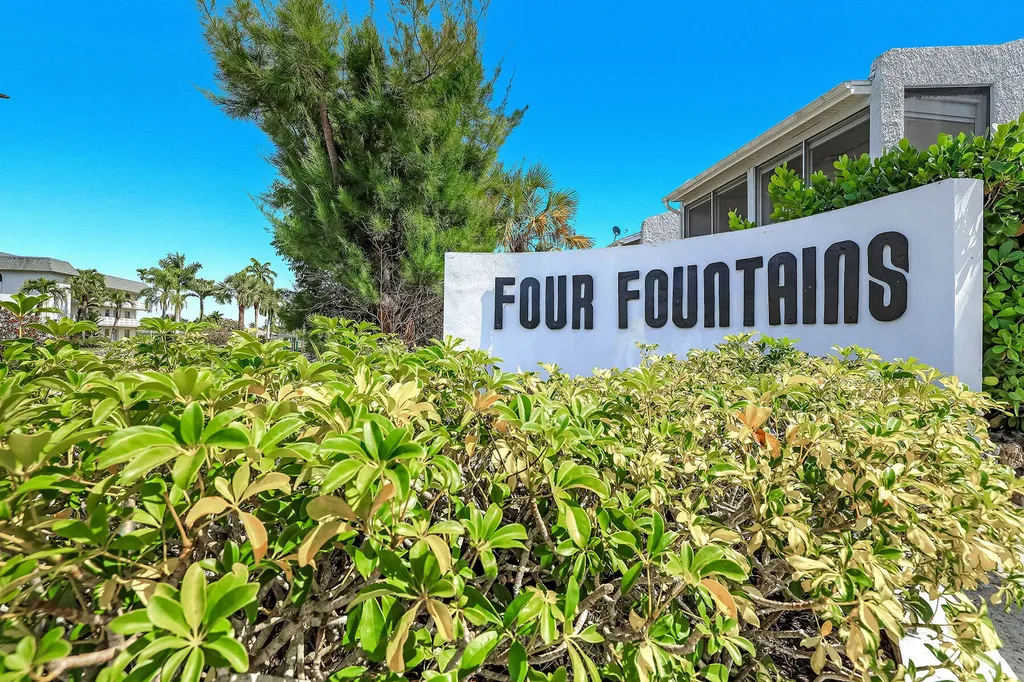 12 Watercolor Way Naples FL 34113