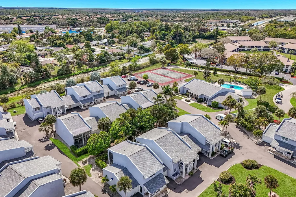 12 Watercolor Way Naples FL 34113