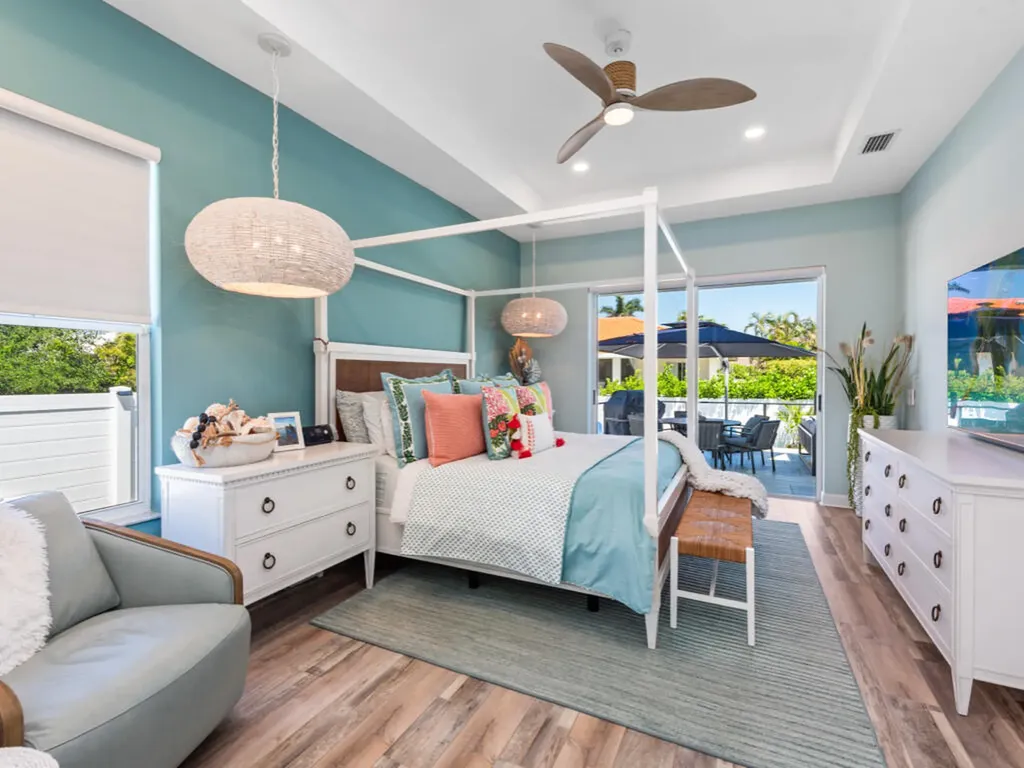 679 Seagrape Drive Marco Island FL 34145