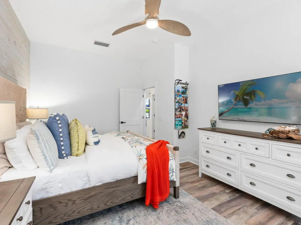 679 Seagrape Drive Marco Island FL 34145