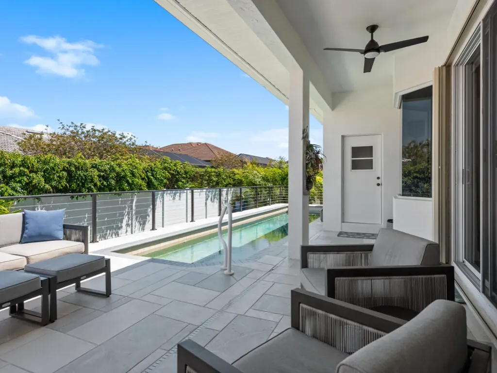 679 Seagrape Drive Marco Island FL 34145