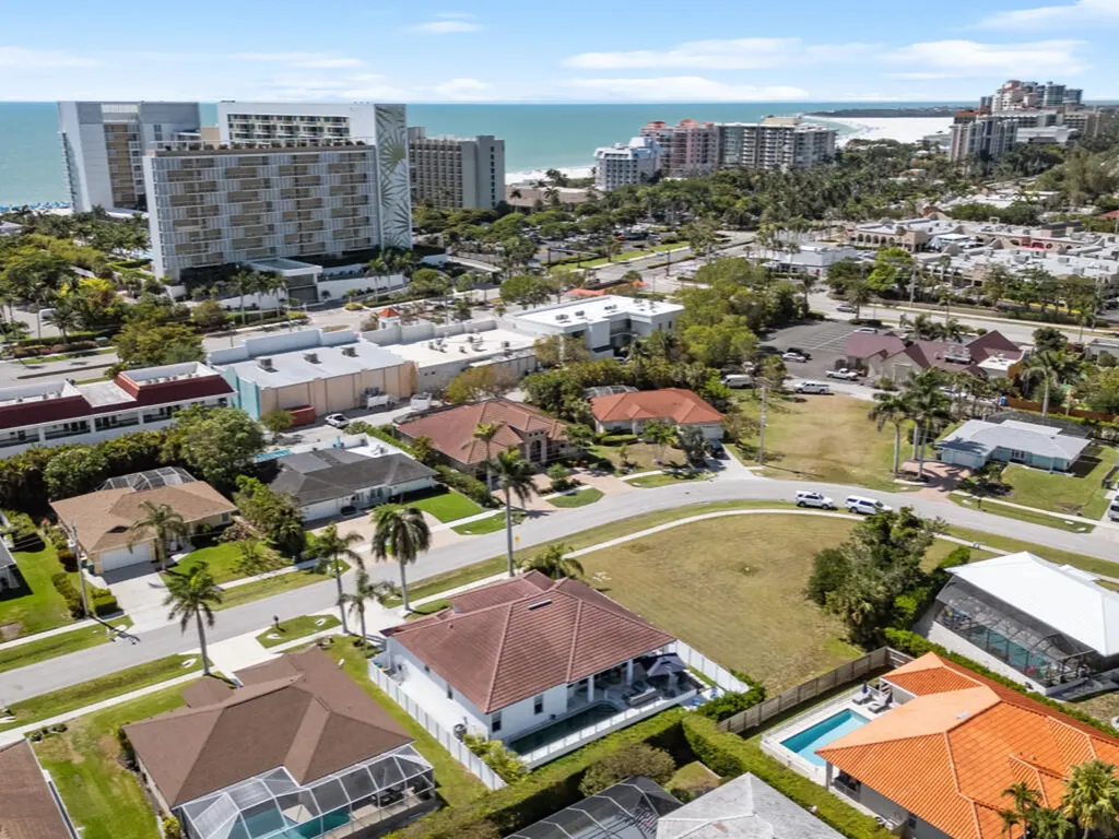 679 Seagrape Drive Marco Island FL 34145