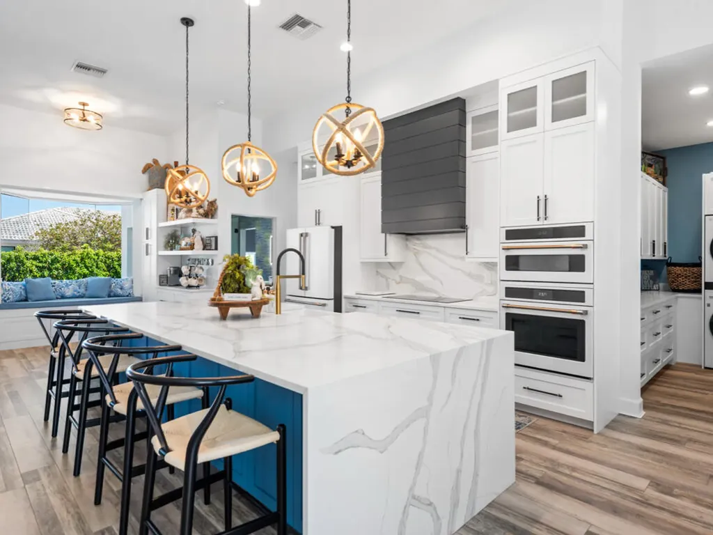 679 Seagrape Drive Marco Island FL 34145