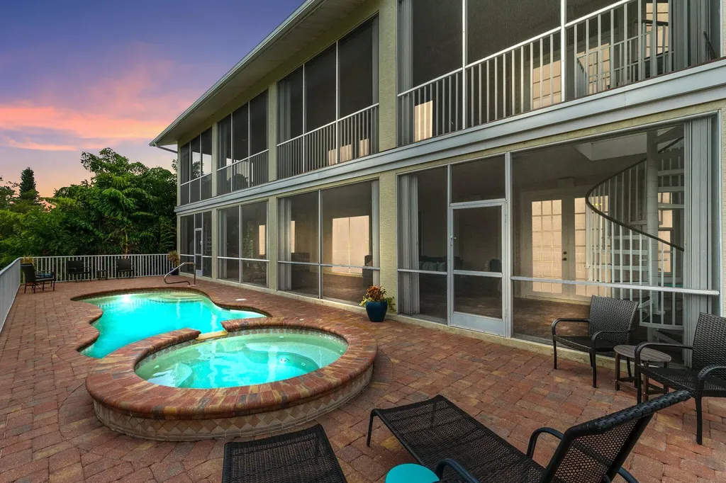 1927 Sheffield Avenue Marco Island FL 34145