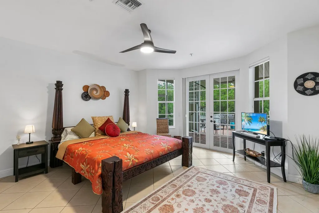 1927 Sheffield Avenue Marco Island FL 34145