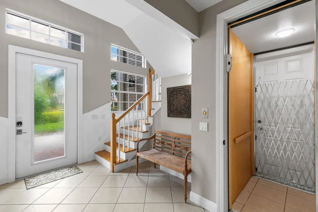 1927 Sheffield Avenue Marco Island FL 34145