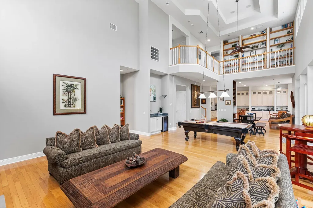 1927 Sheffield Avenue Marco Island FL 34145