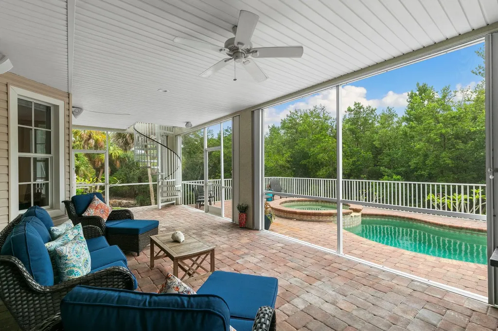 1927 Sheffield Avenue Marco Island FL 34145