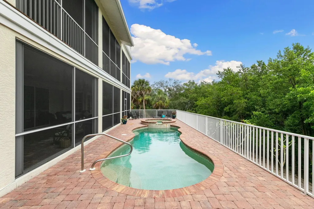 1927 Sheffield Avenue Marco Island FL 34145