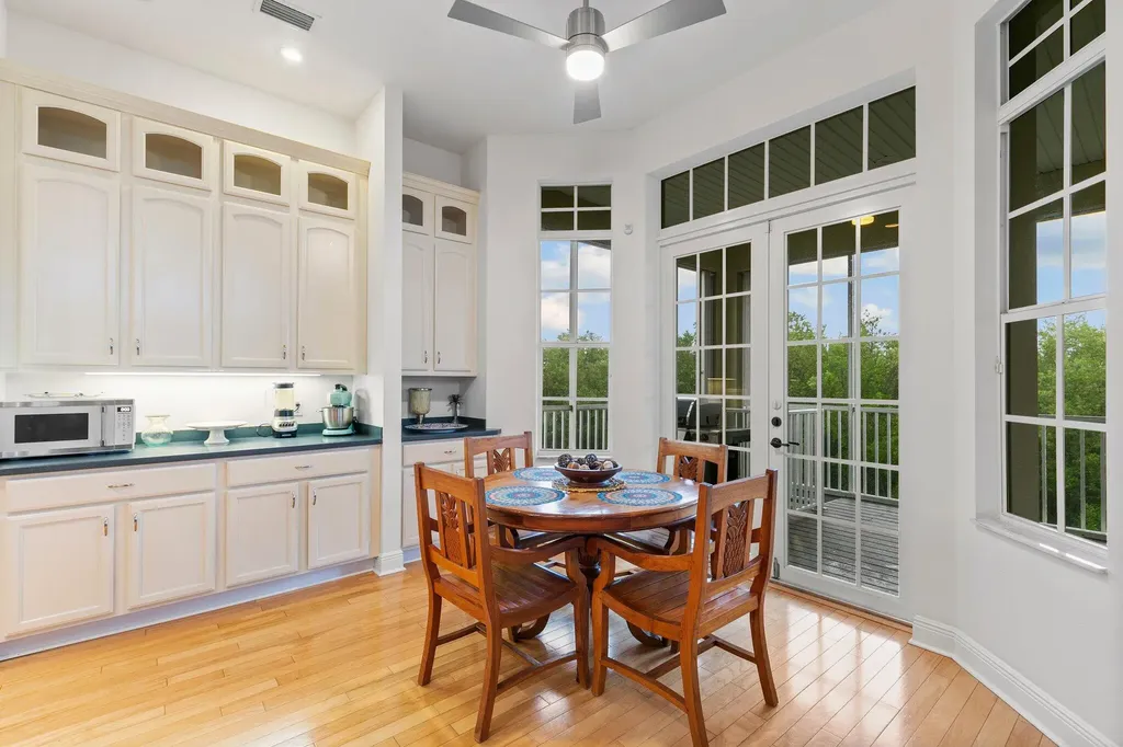 1927 Sheffield Avenue Marco Island FL 34145