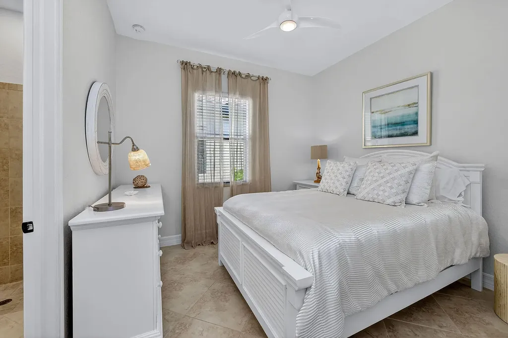 3001 Aviamar Circle Naples FL 34114