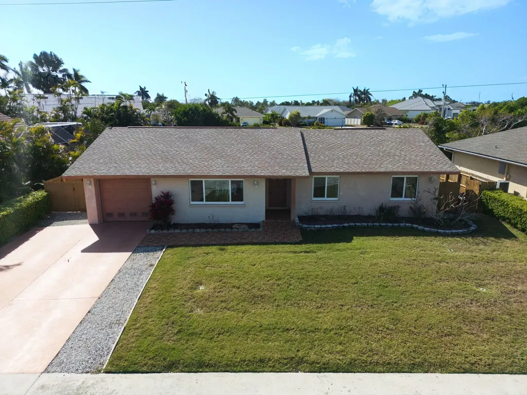 Marco Island FL, 188 Gulfstream Street