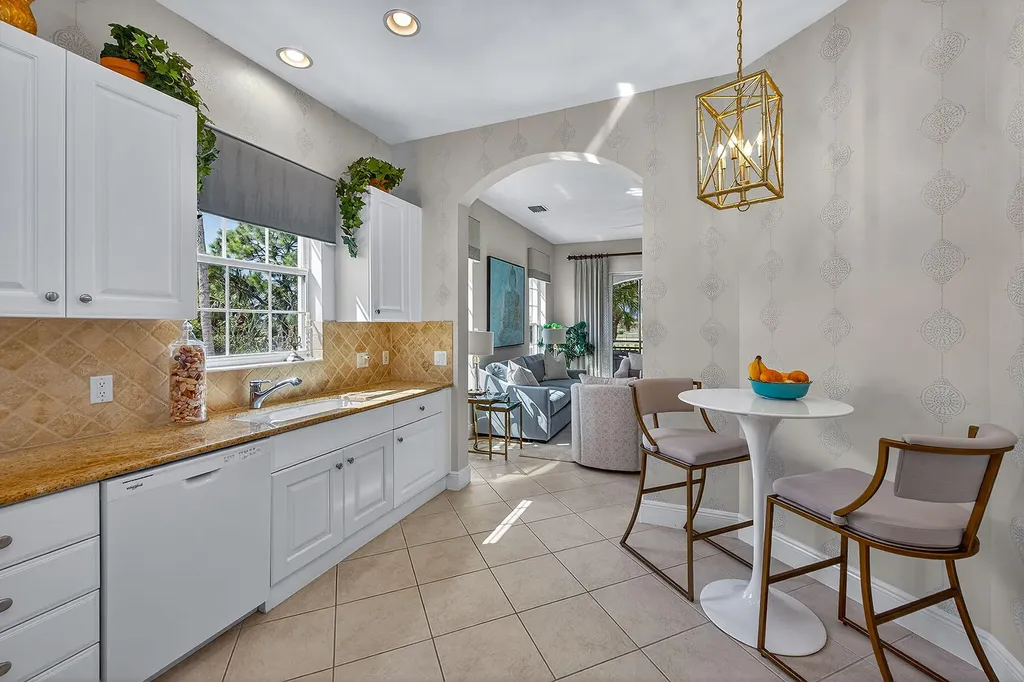 9031 Cherry Oaks Trail Naples FL 34114