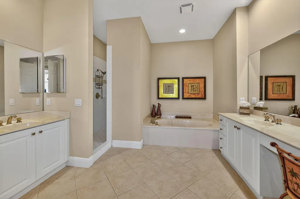 9031 Cherry Oaks Trail Naples FL 34114
