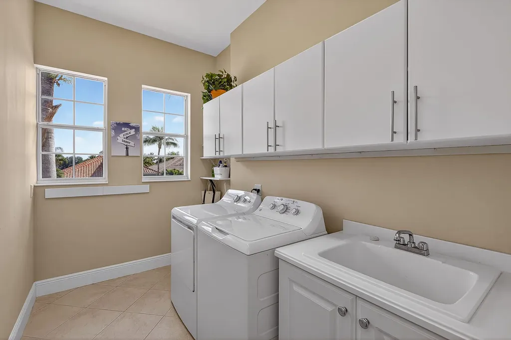 9031 Cherry Oaks Trail Naples FL 34114