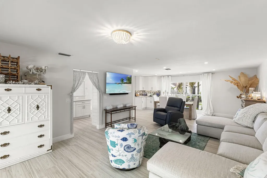 179 Dan River Court Marco Island FL 34145