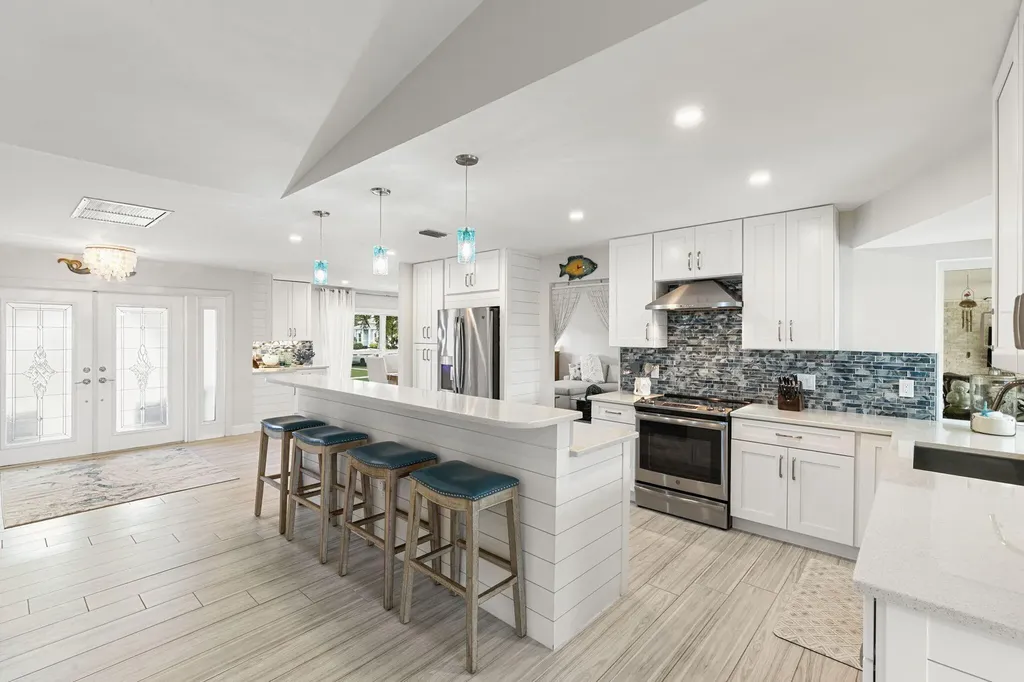 179 Dan River Court Marco Island FL 34145