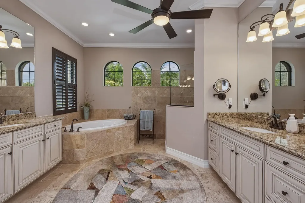 9505 Campanile Circle Naples FL 34114