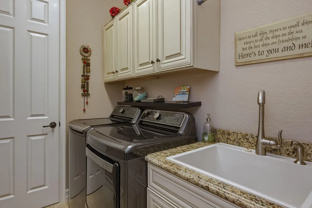 9505 Campanile Circle Naples FL 34114