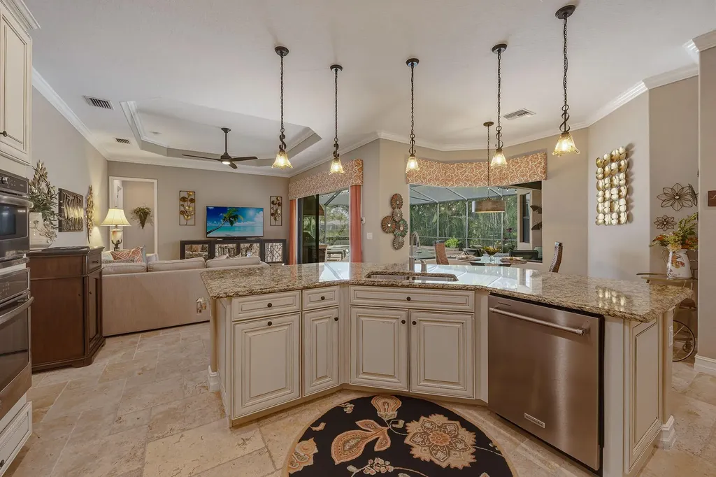 9505 Campanile Circle Naples FL 34114