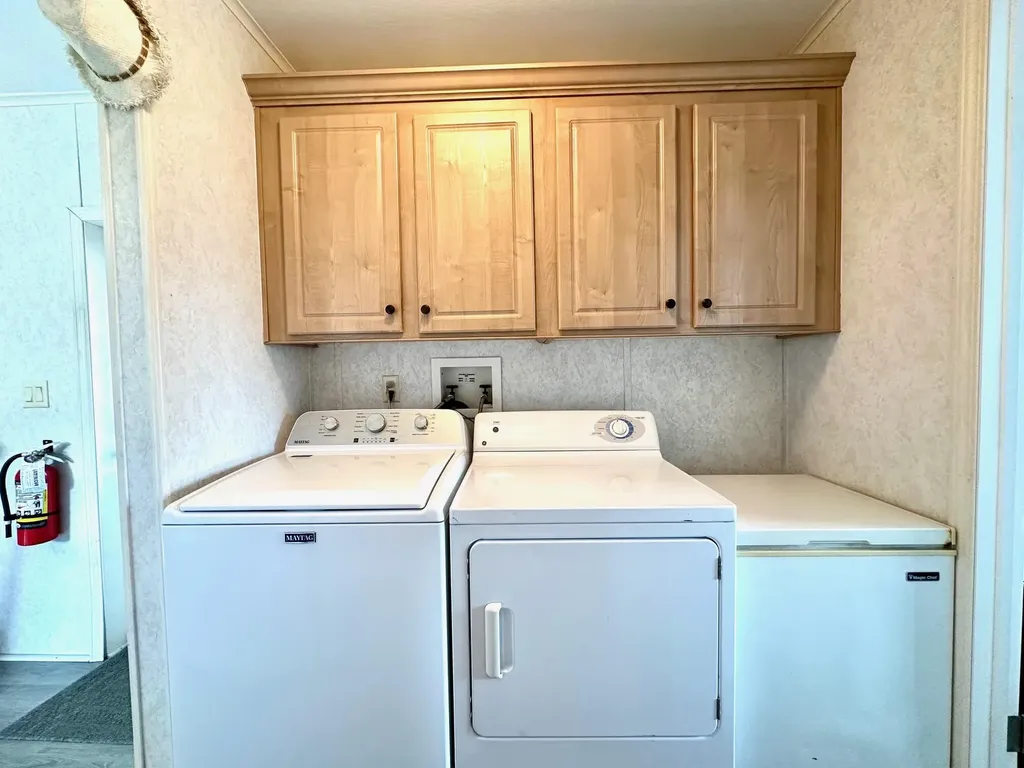 1180 Chokoloskee Drive Chokoloskee FL 34138