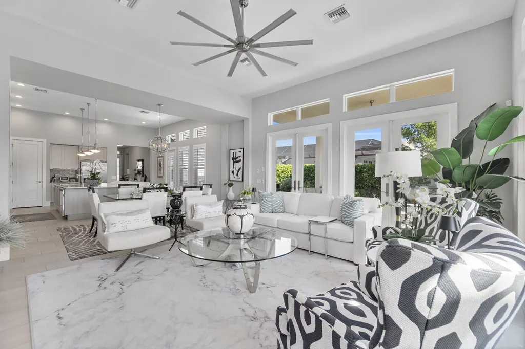 14714 Leeward Drive Naples FL 34114