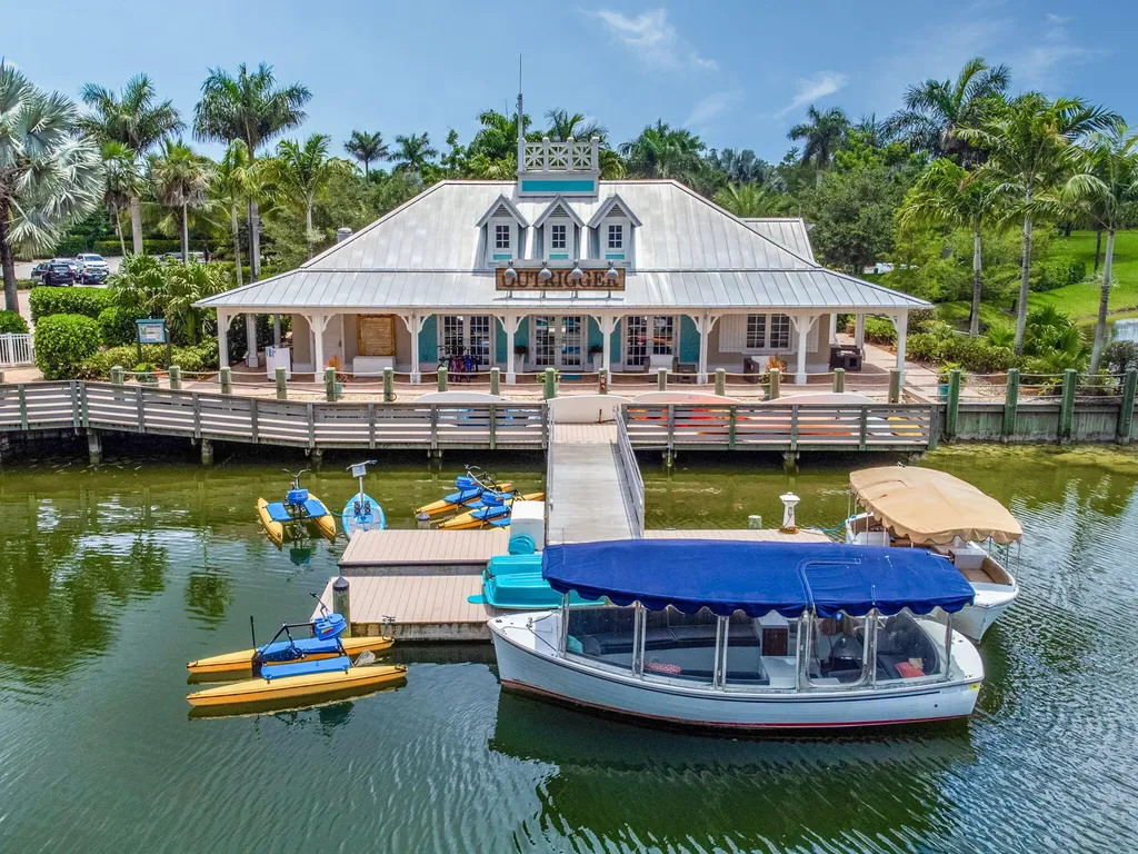 14714 Leeward Drive Naples FL 34114