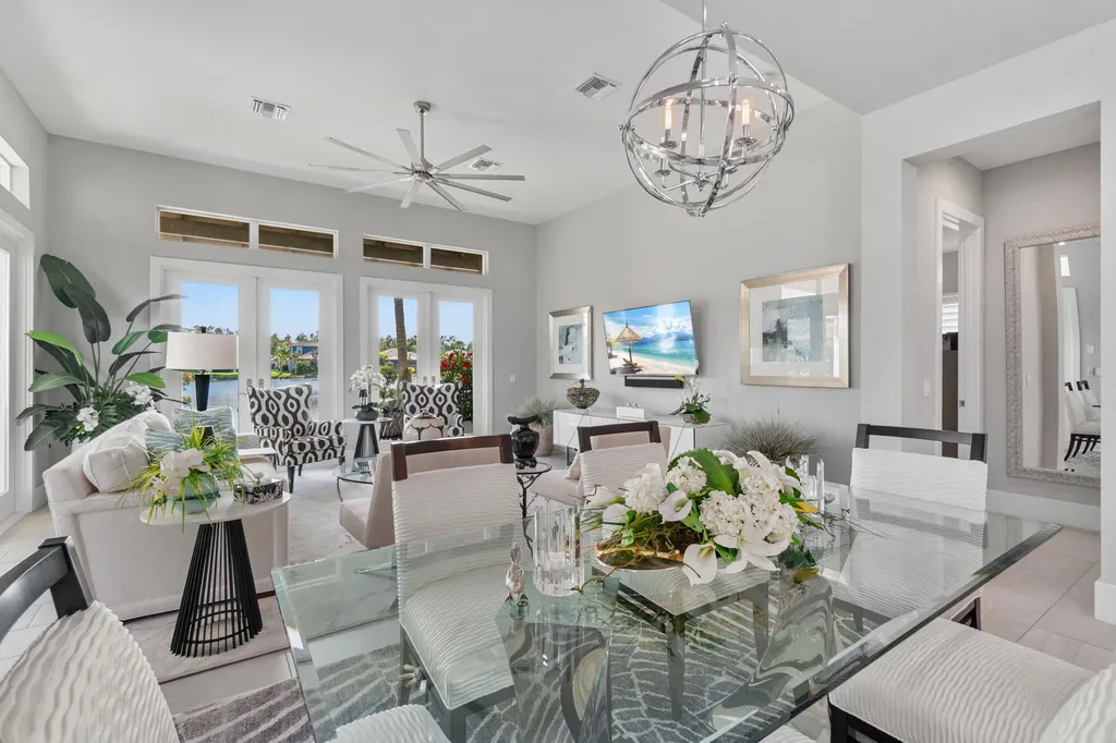 14714 Leeward Drive Naples FL 34114