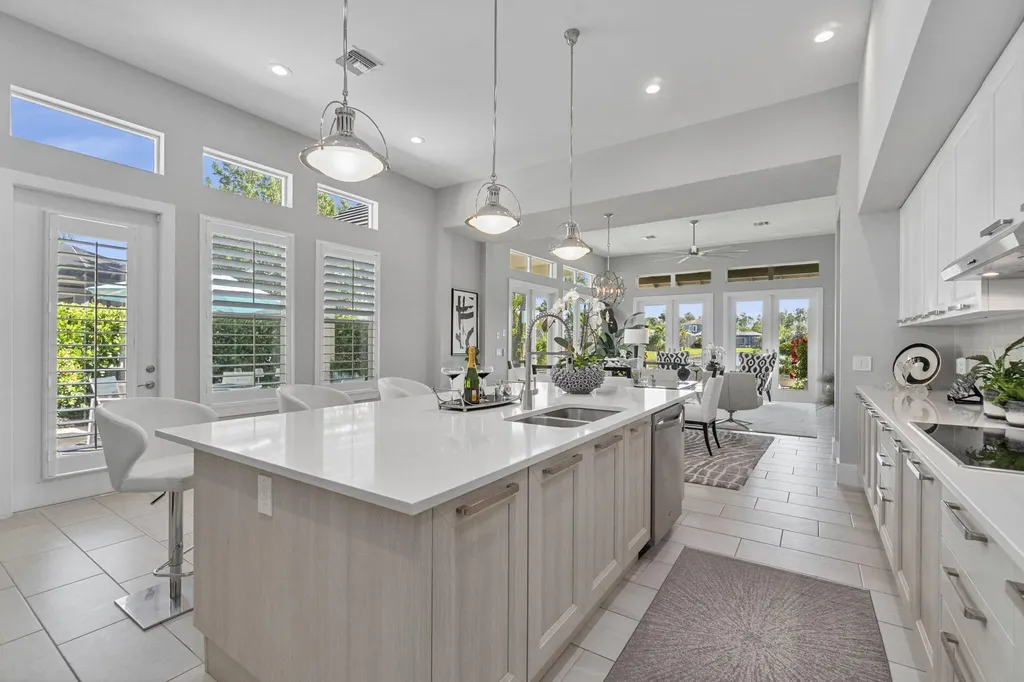 14714 Leeward Drive Naples FL 34114