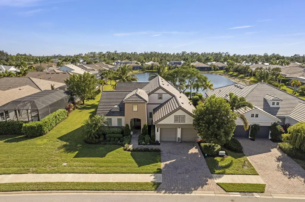 14714 Leeward Drive Naples FL 34114