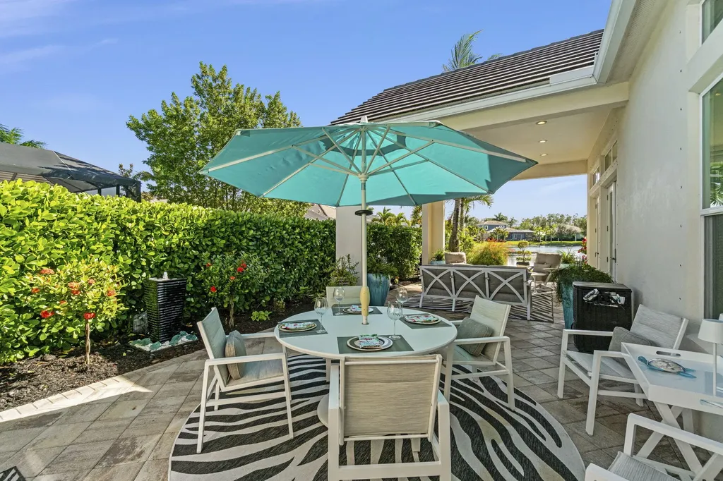 14714 Leeward Drive Naples FL 34114