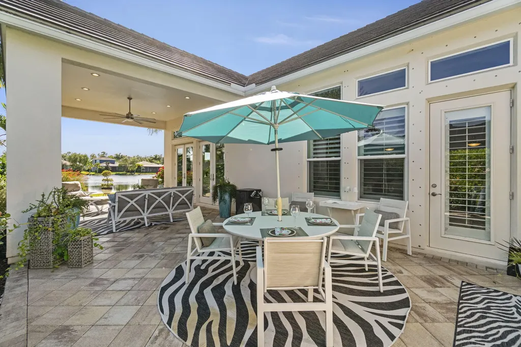 14714 Leeward Drive Naples FL 34114