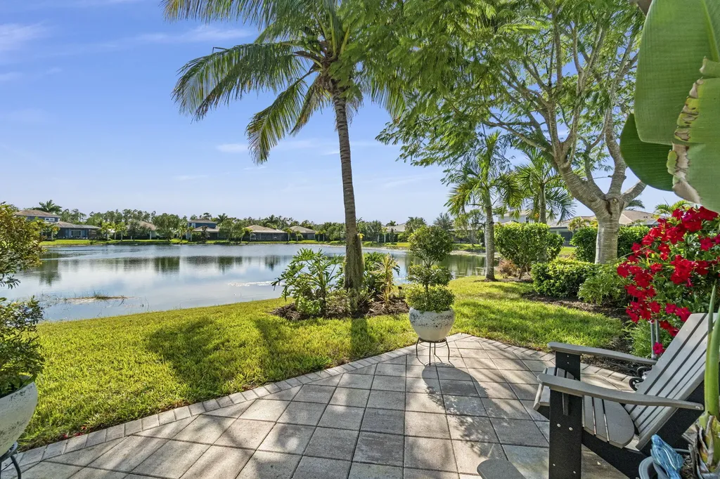 14714 Leeward Drive Naples FL 34114